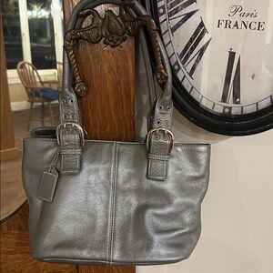 Soprano silver genuine handbag. Canadian brand